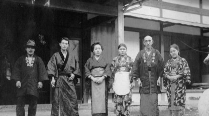 扉グループの歴史
